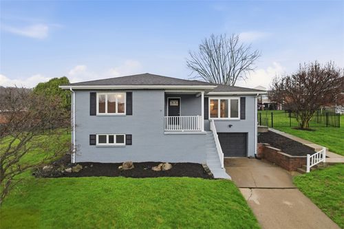 105 Columbia Dr, Canonsburg, PA, 15317 | Card Image