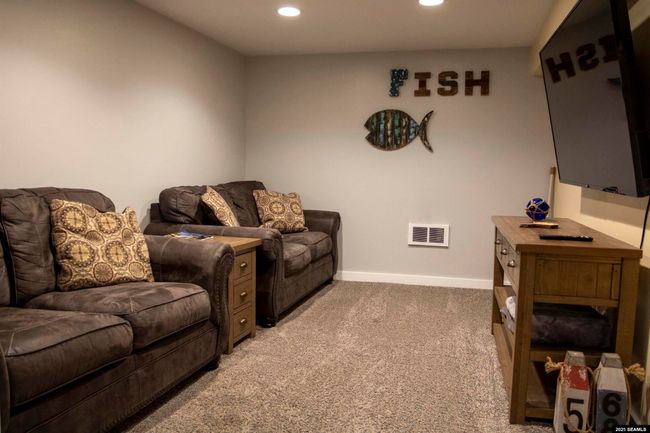 1402 Pond Reef Rd, House other with 7 bedrooms, 5 bathrooms and 2 parking in Ketchikan AK | Image 54