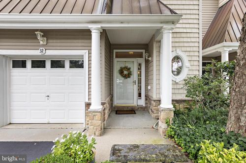 32 Windward Drive, MANAHAWKIN, NJ, 08050 | Card Image