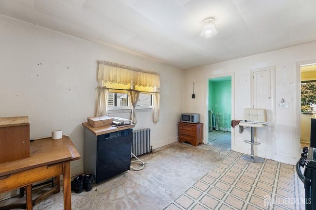 55 Washington Rd, House other with 4 bedrooms, 1 bathrooms and null parking in Sayreville NJ | Image 9