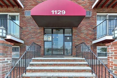 apt-2d-1129 N Shore Rd, Revere, MA, 02151-2599 | Card Image