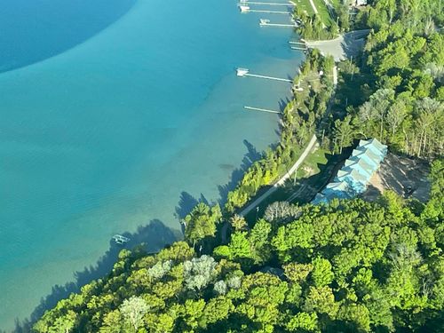 5422 Shoreline Drive, Benzonia Township, MI, 49616 | Card Image