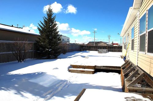 20 Noblefern Way Sw, Sundre, AB, T0M1X0 | Card Image