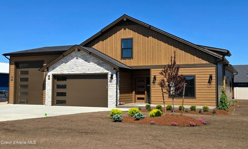 1371 W Tamarindo Ln, Hayden, ID, 83835-5220 | Card Image