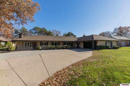 500 S Cotner Blvd, Lincoln, NE, 68510-2110 | Card Image