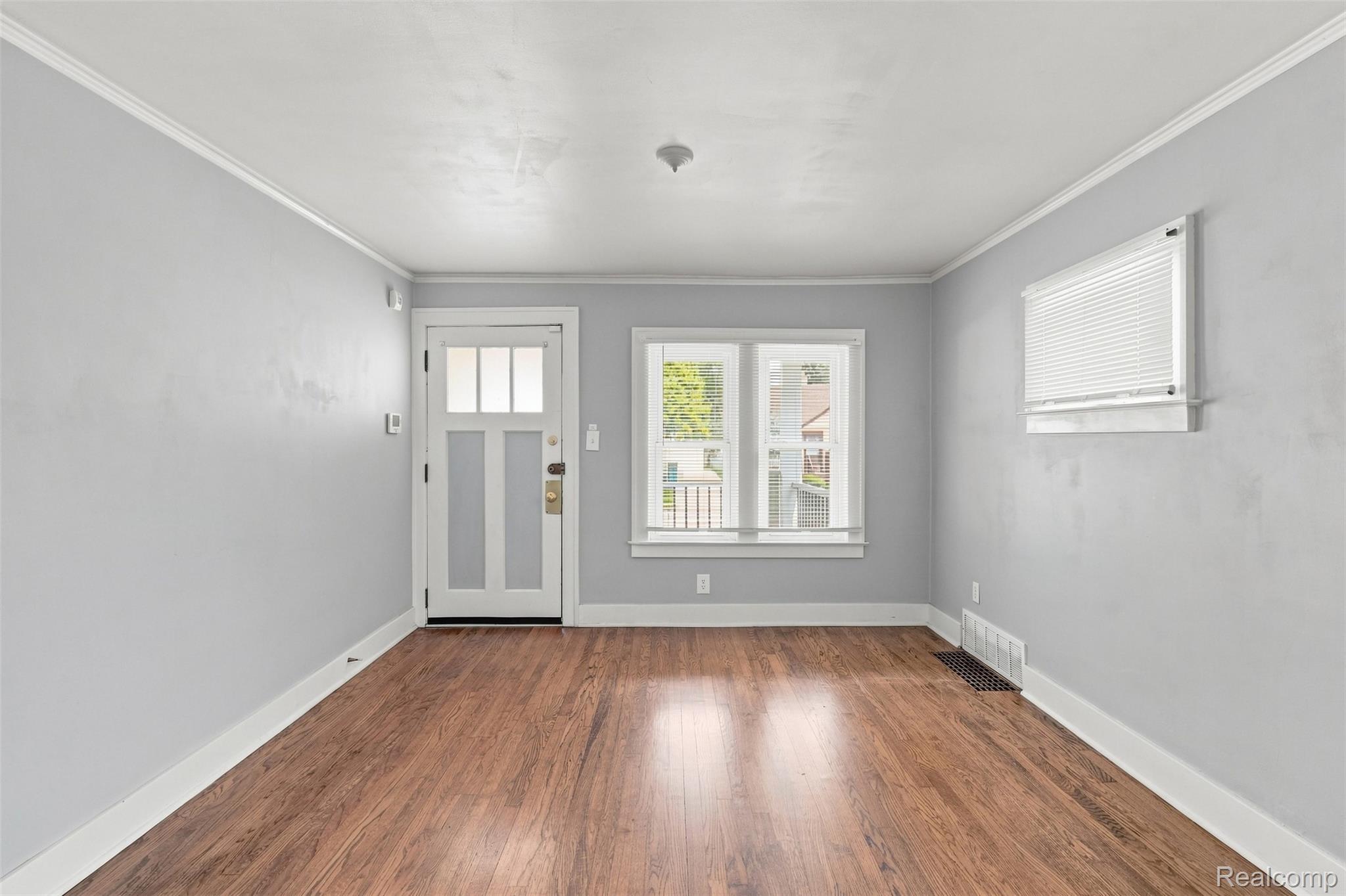 Residential Lease in Hazel Park 3