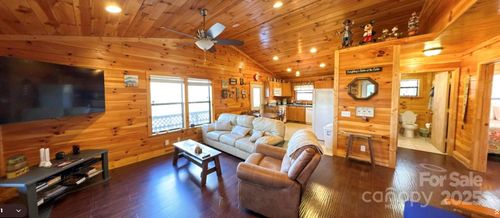 383 Blue Mist Mountain Rd, Whittier, NC, 28789 | Card Image