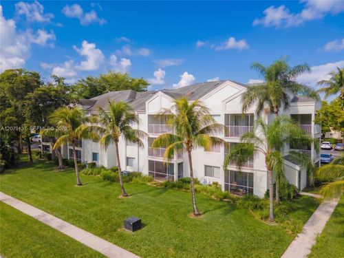366-5780 Rock Island Rd, Tamarac, FL, 33319-2875 | Card Image