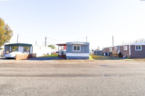 lot-82-1421 S Cedar St, Kennewick, WA, 99337-7016 | Card Image