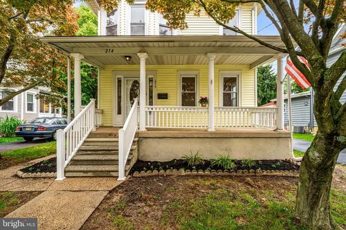 214 Emerald Ave, HADDON TOWNSHIP, NJ, 08108-2404 | Card Image