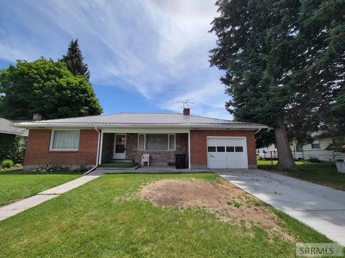 920 9th St, Idaho Falls, ID, 83404-5079 | Card Image