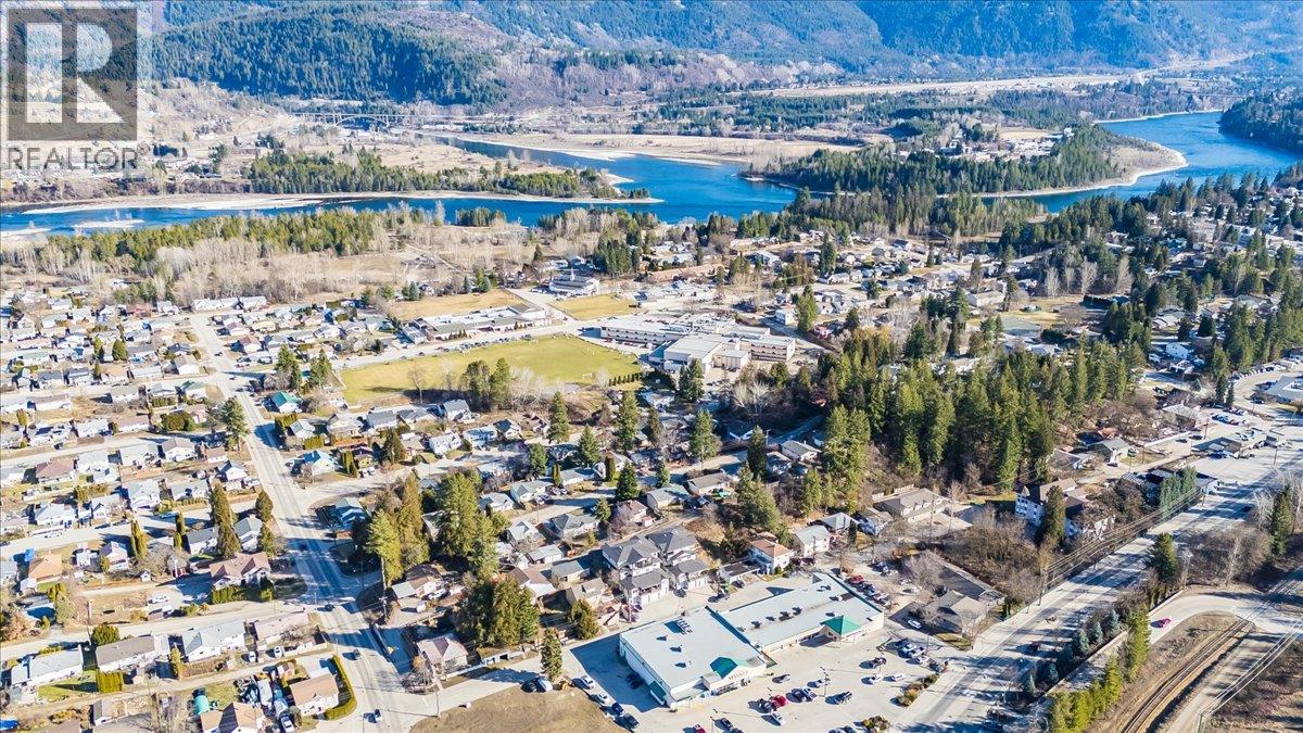 Residential in Castlegar 5