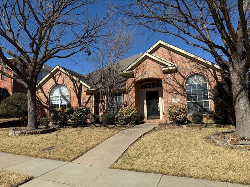 429 Crestview Point Dr, Lewisville, TX, 75067-8349 | Card Image