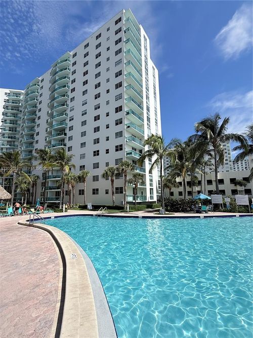 14u-3901 S Ocean Dr, Hollywood, FL, 33019-3004 | Card Image
