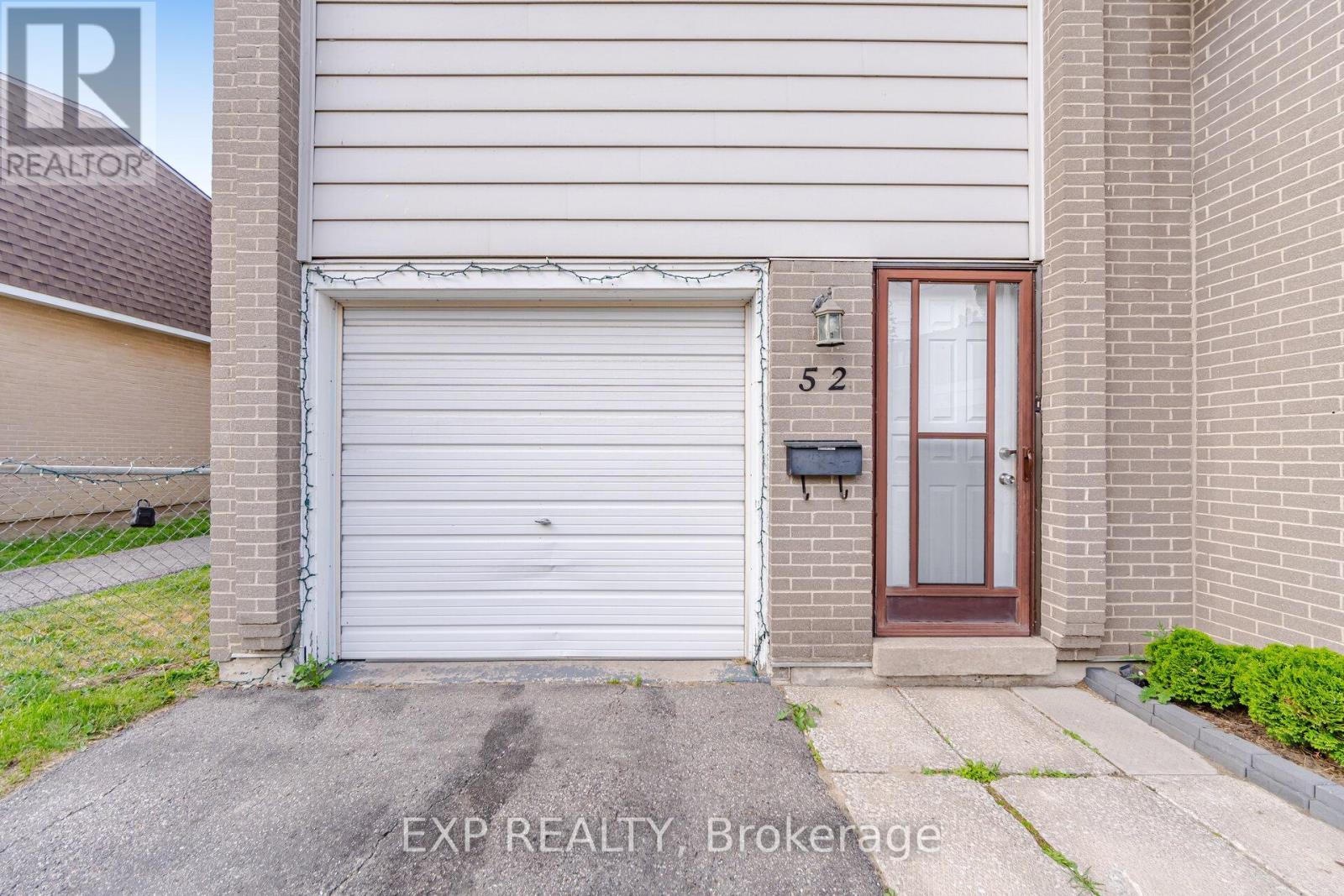 Residential in Brampton (Bramalea Road South Gateway) 4