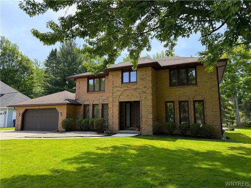 195 Randwood Drive, Amherst, NY, 14068 | Card Image