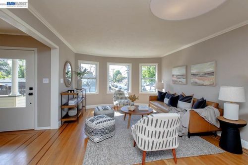 1628 Minturn St, Alameda, CA, 94501-2513 | Card Image