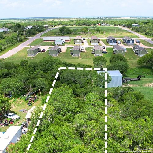 TBD N Esplanade St, Karnes City, TX, 78118 | Card Image