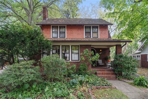 557 Letchworth Dr, Akron, OH, 44303-1727 | Card Image