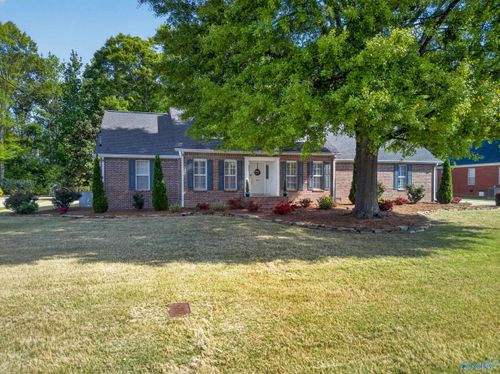 191 Audrey Ln, Gadsden, AL, 35901-8836 | Card Image