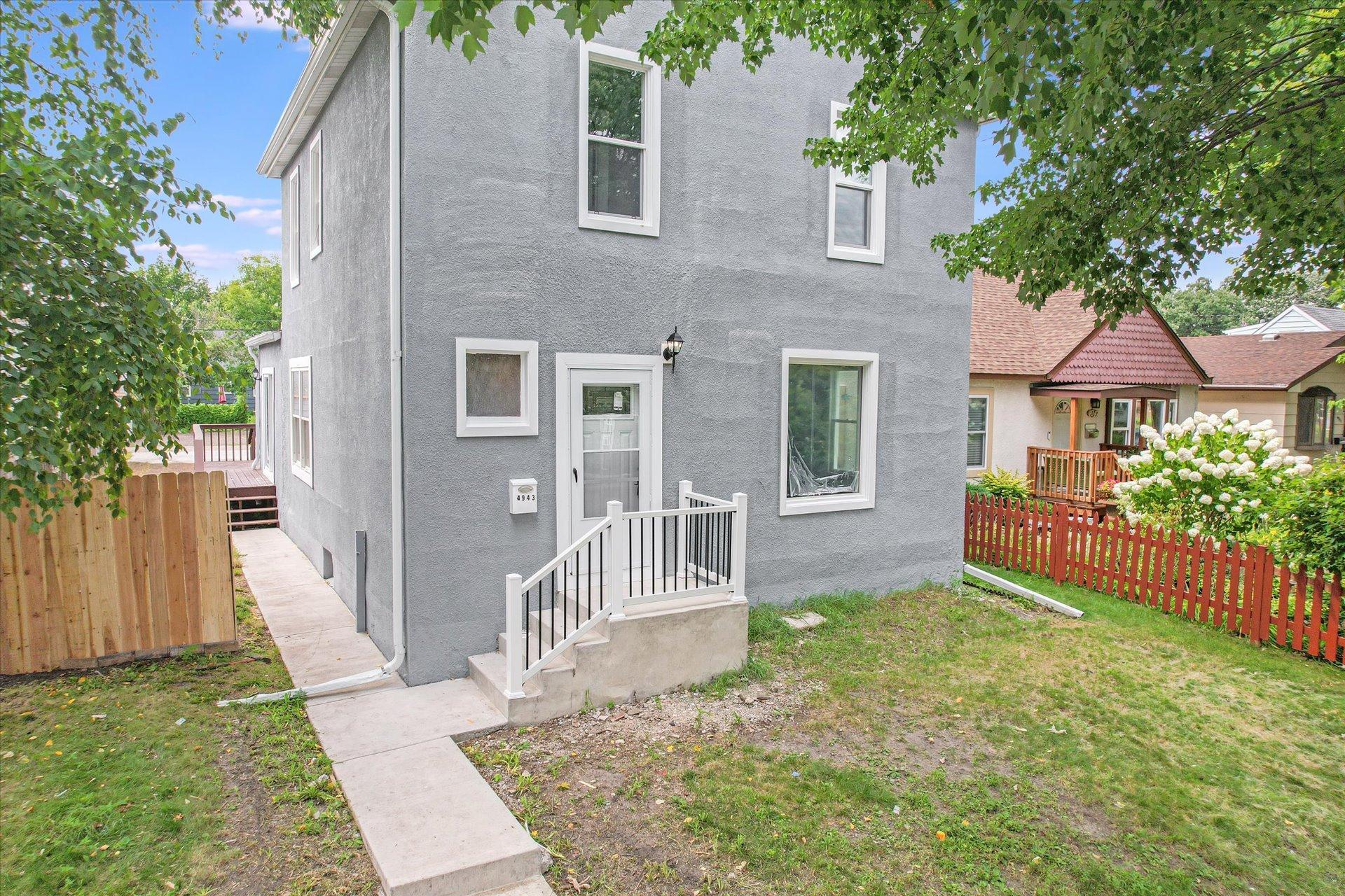 Oliver Ave, Minneapolis, MN 55430