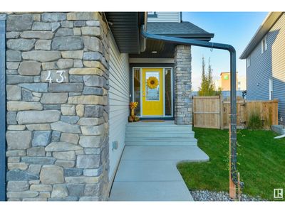 43 Meadowview Landing, House other with 5 bedrooms, 4 bathrooms and null parking in Spruce Grove AB | Image 2