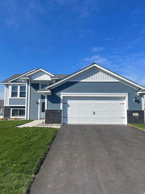 18761 Edison St Nw, Elk River, MN, 55330-3215 | Card Image