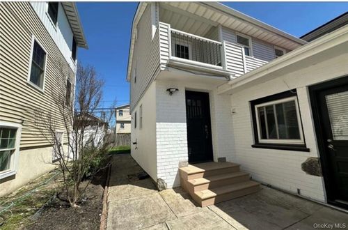 left-side-527 W Market Street W, Long Beach, NY, 11561 | Card Image