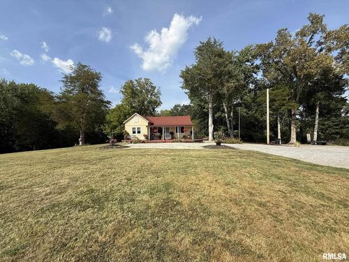 6584 E Grand Rd, Carterville, IL, 62918-3727 | Card Image