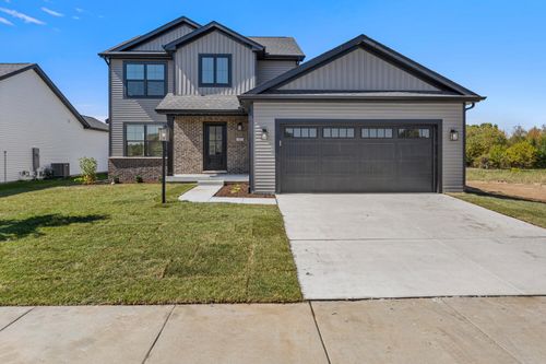 12 Meadow Dr, Monticello, IL, 61856-8466 | Card Image