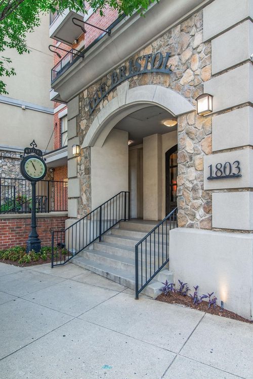 apt-110-1803 Broadway, Nashville, TN, 37203-2758 | Card Image