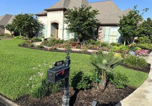 5124 E Worthington Dr, Lake Charles, LA, 70605-6679 | Card Image