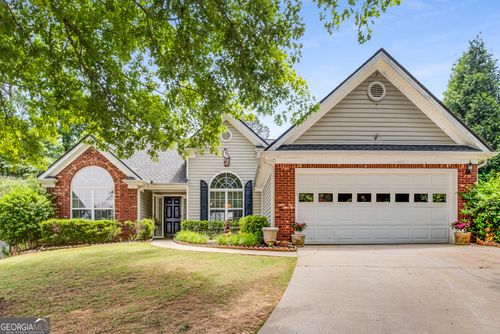 14 Winter Ln, Newnan, GA, 30265-5670 | Card Image