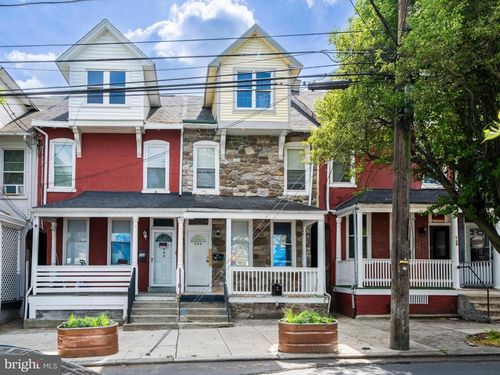542 Pershing Ave, LANCASTER, PA, 17602-4370 | Card Image