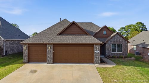 1506 E New Orleans Pl, Broken Arrow, OK, 74011-5139 | Card Image