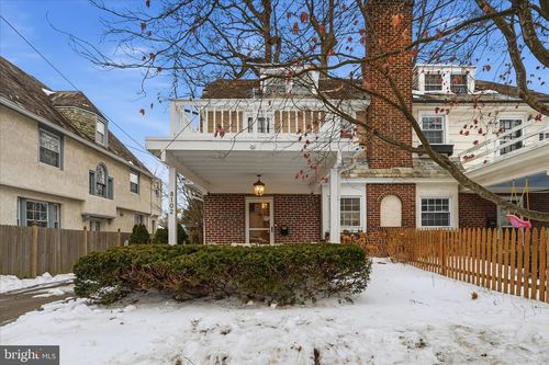 8102 Eastern Ave, WYNDMOOR, PA, 19038-7944 | Card Image