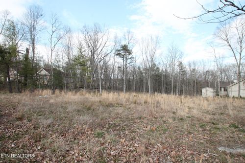 12 Walden Ridge Cir, Crossville, TN, 38558-6609 | Card Image