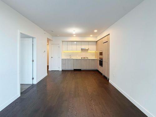 609-3200 Corvette Way, Richmond, BC, V6X0T8 | Card Image
