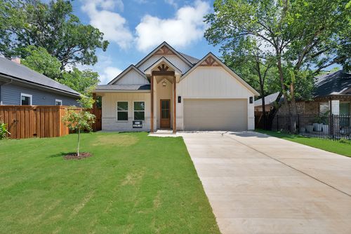 1021 E Richmond Ave, Fort Worth, TX, 76104-6028 | Card Image