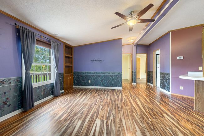 Interior - Family Room | Image 21