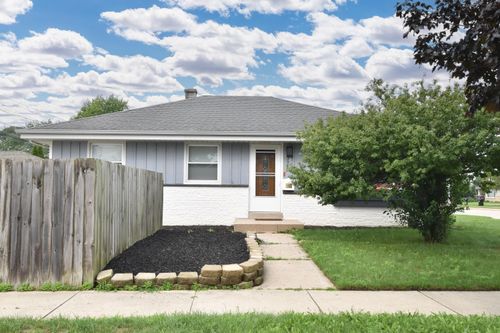 3940 Lasalle St, RACINE, WI, 53402-3478 | Card Image