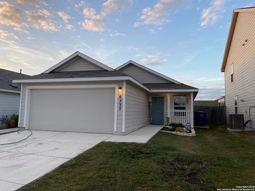 6527 Hazy Gln, San Antonio, TX, 78218-4482 | Card Image