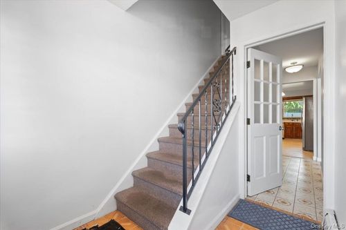 1-14 Lincoln Ave E, West Harrison, NY, 10604-2620 | Card Image