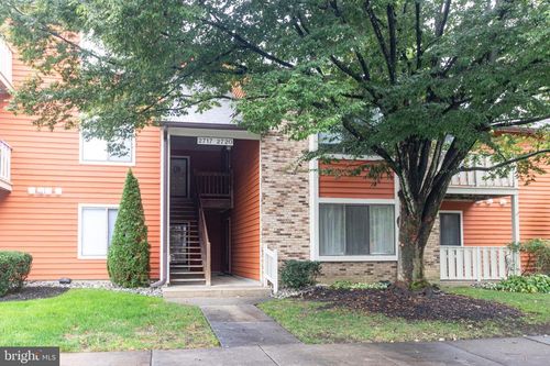 2720 Sussex Ct, MOUNT LAUREL, NJ, 08054-4243 | Card Image