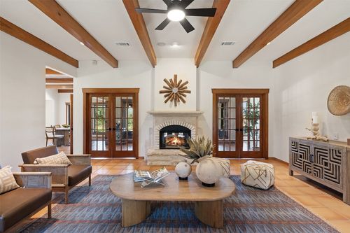 13444 Saddle Back Pass, Austin, TX, 78738-6150 | Card Image