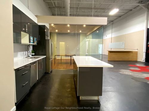 106-100 Sunrise Ave, North York, ON, M4A1B3 | Card Image