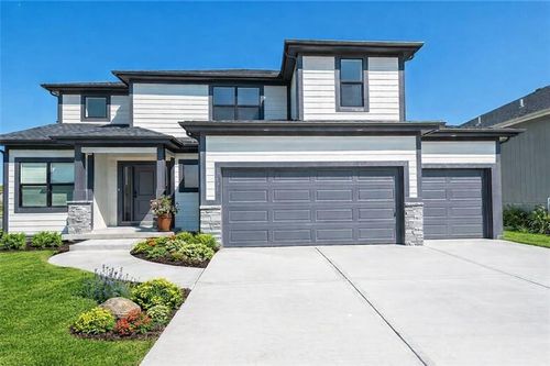18970 W 193rd Terrace, Spring Hill, KS, 66083 | Card Image