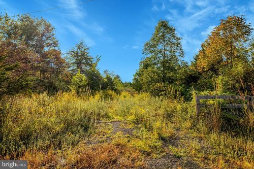 6019 Turner Rd, BROAD RUN, VA, 20137-2213 | Card Image