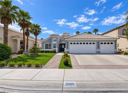2005 Madagascar Ln, Las Vegas, NV, 89117-5925 | Card Image