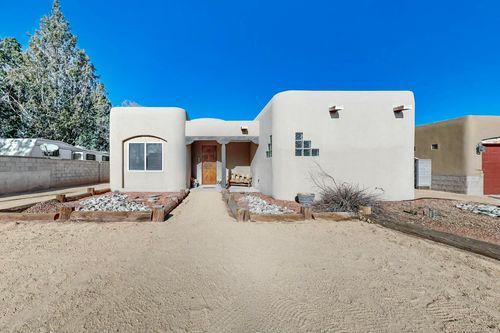 233 Shangri La Ct Nw, Albuquerque, NM, 87107-3920 | Card Image